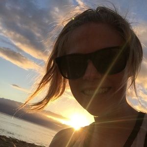 Meet your Posher, Chrissi